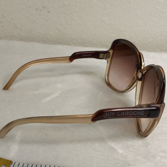 Sold - Picture 7 of 11